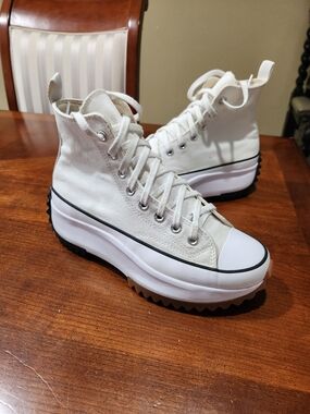 Converse High-Top Platform Sneakers for Women 8 Or Men 6.5 Used